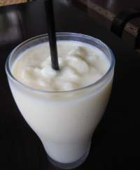 Segarnya Jus Durian Montong ala Roemah Enak-enak