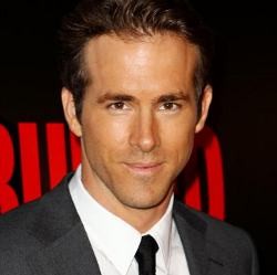 Jelang Menduda, Ryan Reynolds Pacari Model Jerman