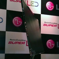 Nih, Monitor LED Tertipis di Dunia dari LG