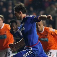 Manajer Blackpool Kritik Penalti Chelsea