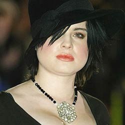 Kelly Osbourne Ingin Punya Anak dari Pria Gay