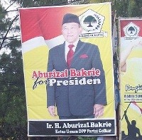 Baliho Aburizal Bakrie For Presiden Muncul di Depok