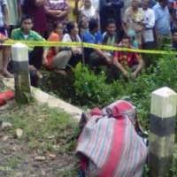  Sadis! Mayat dengan Leher Nyaris Putus Dilempar di Pinggir Jalan