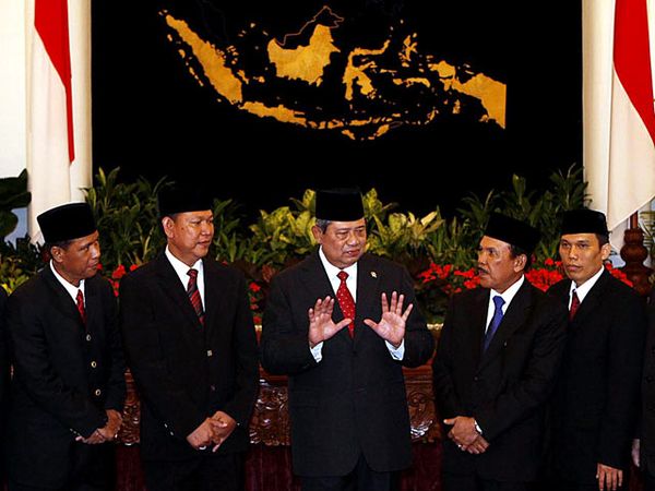 SBY Lantik Anggota Komisi Kejaksaan