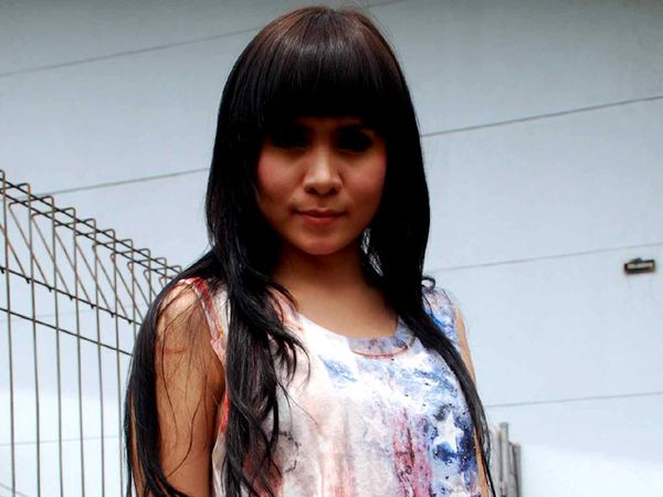 Gaya Santai Momo Geisha