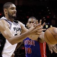 Spurs Genggam Tiket Playoff