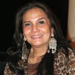 Christine Hakim & Debutnya Sebagai Sutradara