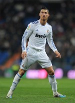 Belum Fit, Ronaldo Dipastikan Absen