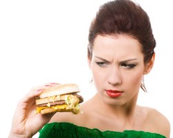 Makanan Berbahaya Untuk 20 Jenis Penyakit