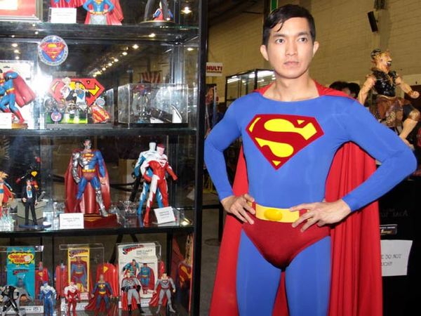 Ratusan Orang Serbu Pameran Mainan