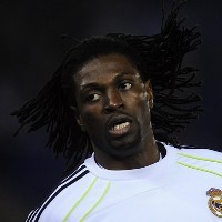 Adebayor Mau Terus Bersama Madrid