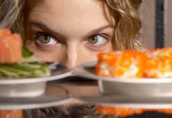 Trik Menahan Lapar Saat Diet