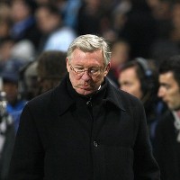 Pasang Tujuh Bek, Fergie Cari Aman
