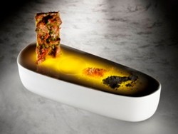 Piring Bisa Bergetar dan Bersuara