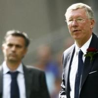 Neville: Mourinho ke MU? Tidak Dalam Waktu Dekat