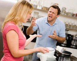 Perkataan Tabu Saat Bertengkar dengan Pasangan