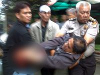 Paket Bom untuk Ulil Meledak