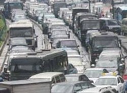 Atasi Macet DKI Butuh Pemimpin Keras, Nekat dan Sedikit Gila