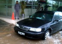 Hujan Deras, Area Gedung DPR Tergenang