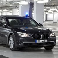 Mobil-mobil BMW Amankan Menhan di JIDD dan APSDEX