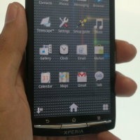Xperia Arc, Android  Berteknologi Gado-gado