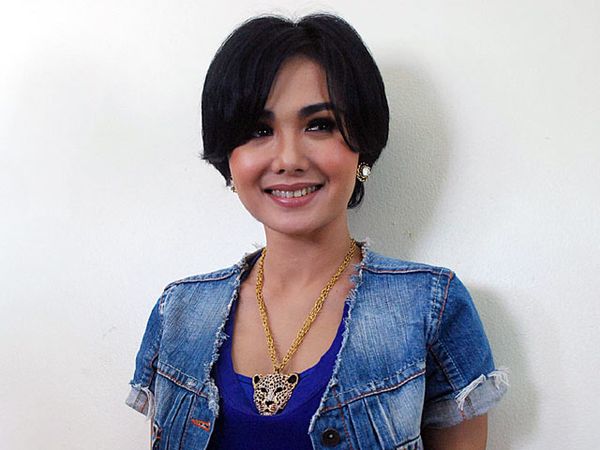 Yuni Shara Imut-imut