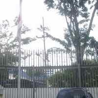 Perwakilan Negara Asing dan Warga Surabaya Ucapkan Duka Cita