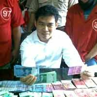 Sindikat Pengedar Uang Palsu Senilai Rp 10 M Digulung