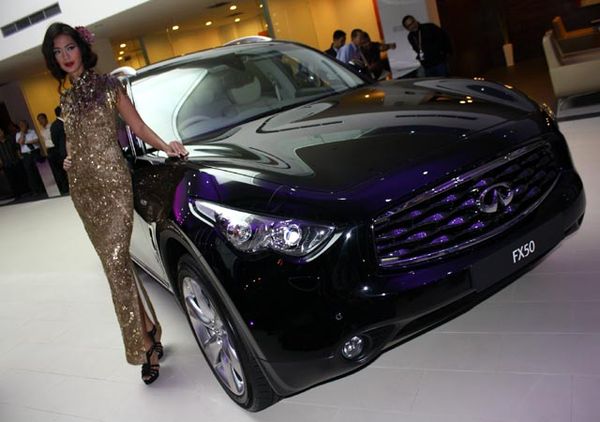 3 Model Infiniti Meluncur