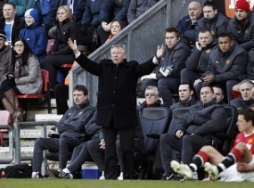 Dijatuhi Sanksi Berat, Fergie Ngamuk