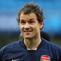 Lehmann Resmi Berseragam Arsenal 