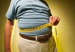 Yang Harus Dihindari Bila Tak Ingin Perut Buncit