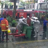 Petugas Damkar Amankan 6 Tabung Gas 60 Kg