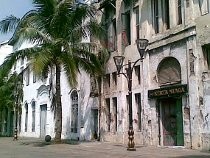 Duh!12 Gedung Bersejarah di Kawasan Kota Tua Rawan Ambruk
