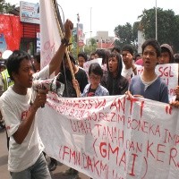 Peringati Hari Imperialisme, Mahasiswa Demo Konjen AS