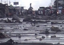 Panik Ada Banjir Lahar Dingin Merapi, Pemotor Tewas Tertabrak Truk