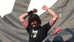 Dave Grohl Tolak Musikal TV Glee Gunakan Lagu Foo Fighters