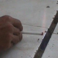 Lantai Mushola Keluarkan Gas Mudah Terbakar, Warga Takut