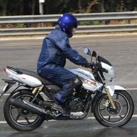 Tips Naik Motor Agar Tidak Mengalami Sperma Buruk