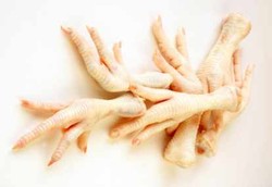 Ceker Ayam Khasiatnya Mirip dengan Sirip Ikan Hiu