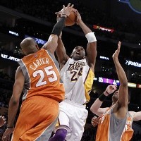 Tiga Kali OT, Lakers Tundukkan Suns