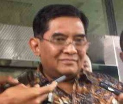 KPK Tahan Mantan Dirut PLN Eddie Widiono