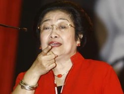 Megawati: Arah Pembangunan Transportasi Tidak Jelas