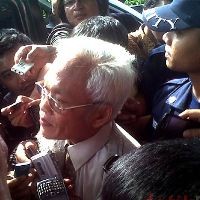 Siapa Lebih Dipercaya, Yusuf Apa Anis Matta?