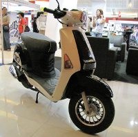 Wah, Produsen Motor Malaysia Juga Bisa Bikin Skutik Retro