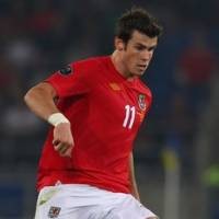 Bale Absen Lawan Inggris
