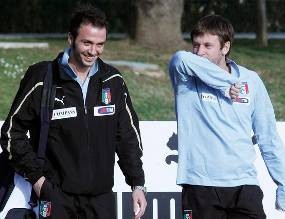 Prandelli Ancam Para Bombernya