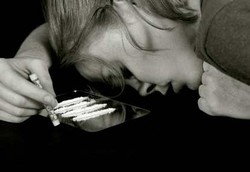 Jika Sudah Kenal, Perempuan Lebih Mudah Kecanduan Kokain