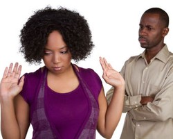 Trik Bertengkar Sehat dengan Pasangan 