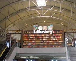 Serunya Bersantap di Perpustakaan Makanan